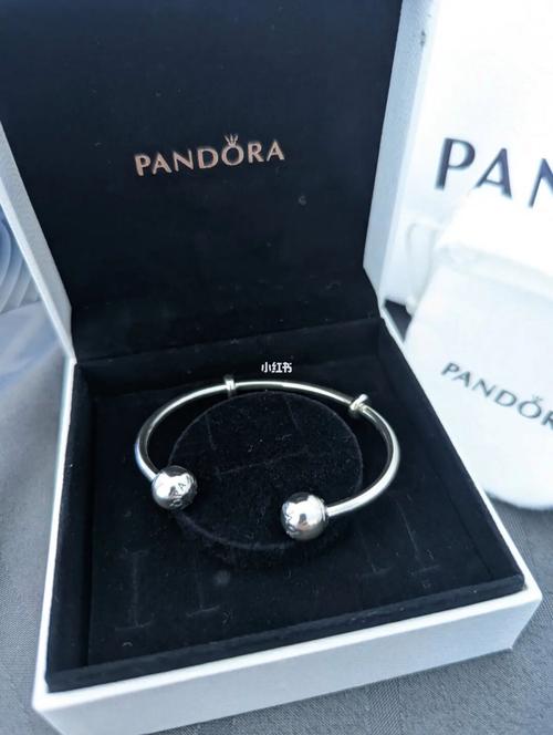 2 tone pandora bracelet,2 Tone Pandora Bracelet: A Comprehensive Guide